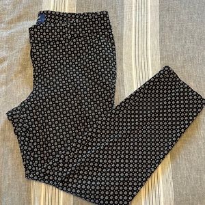 Daisy print dress pants